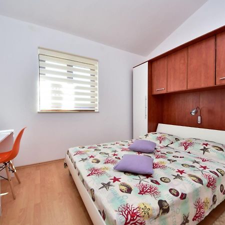 Cozy Holiday Home In Krusevo With Garden Extérieur photo